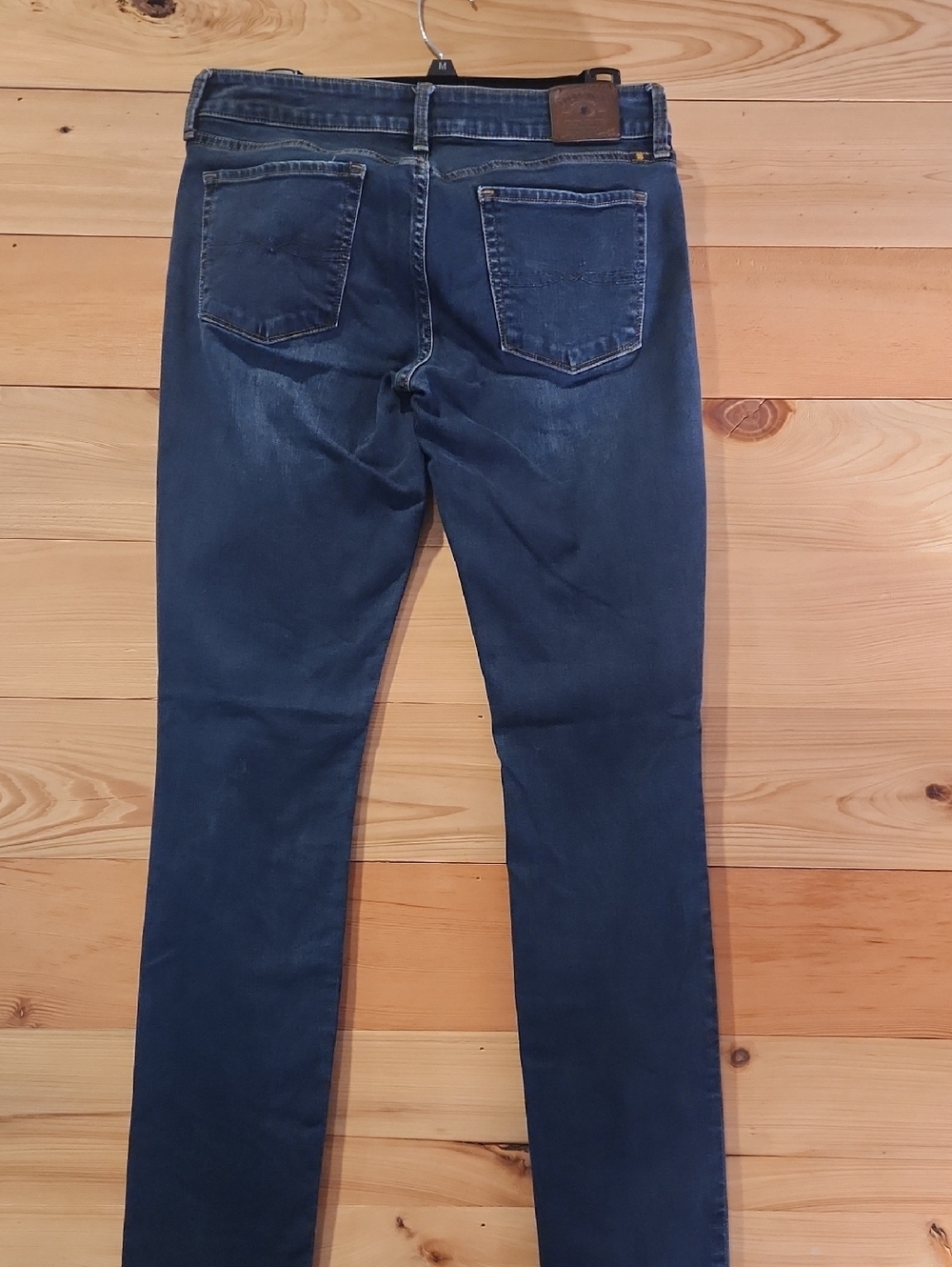 Lucky Brand Slim Straight Jeans in Dark Blue Wash 4/27